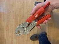 Pair of fixed pliers